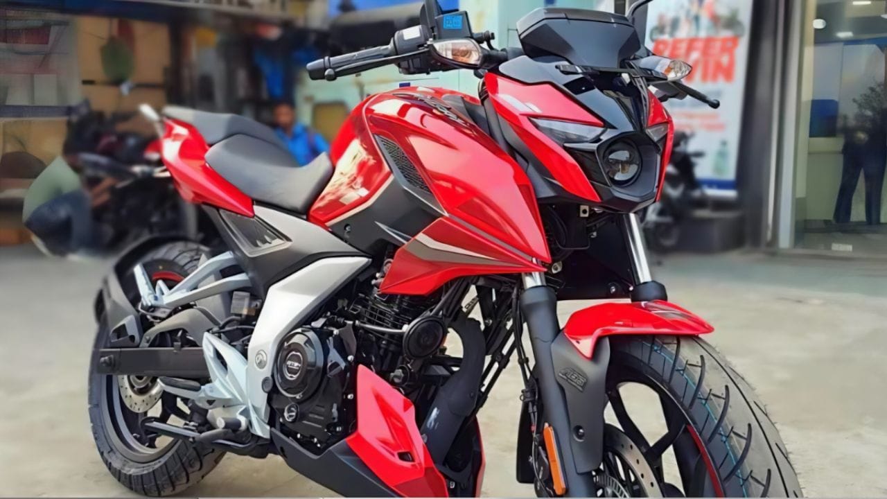 Bajaj Pulsar N160
